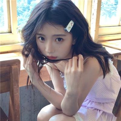 深蓝色的夜晚